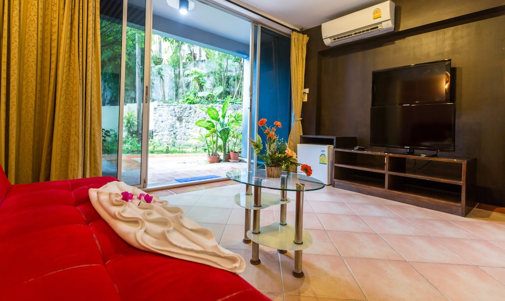 Porter House Patong
