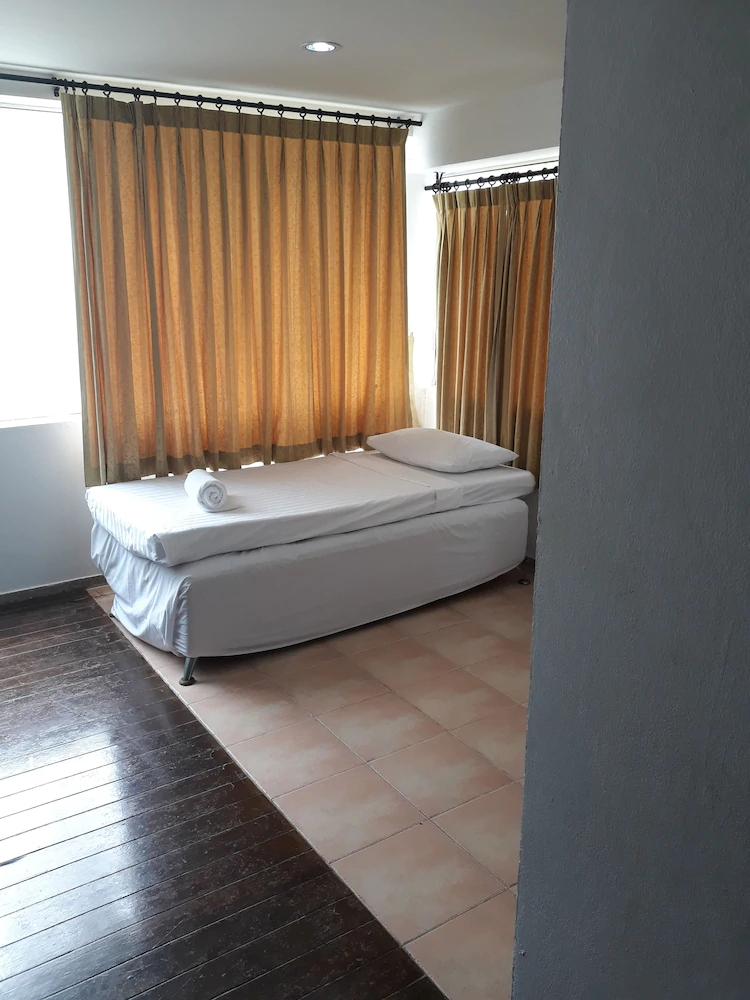 Porter House Patong