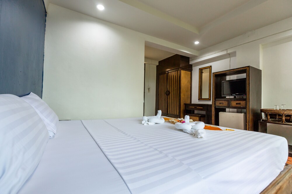Porter House Patong