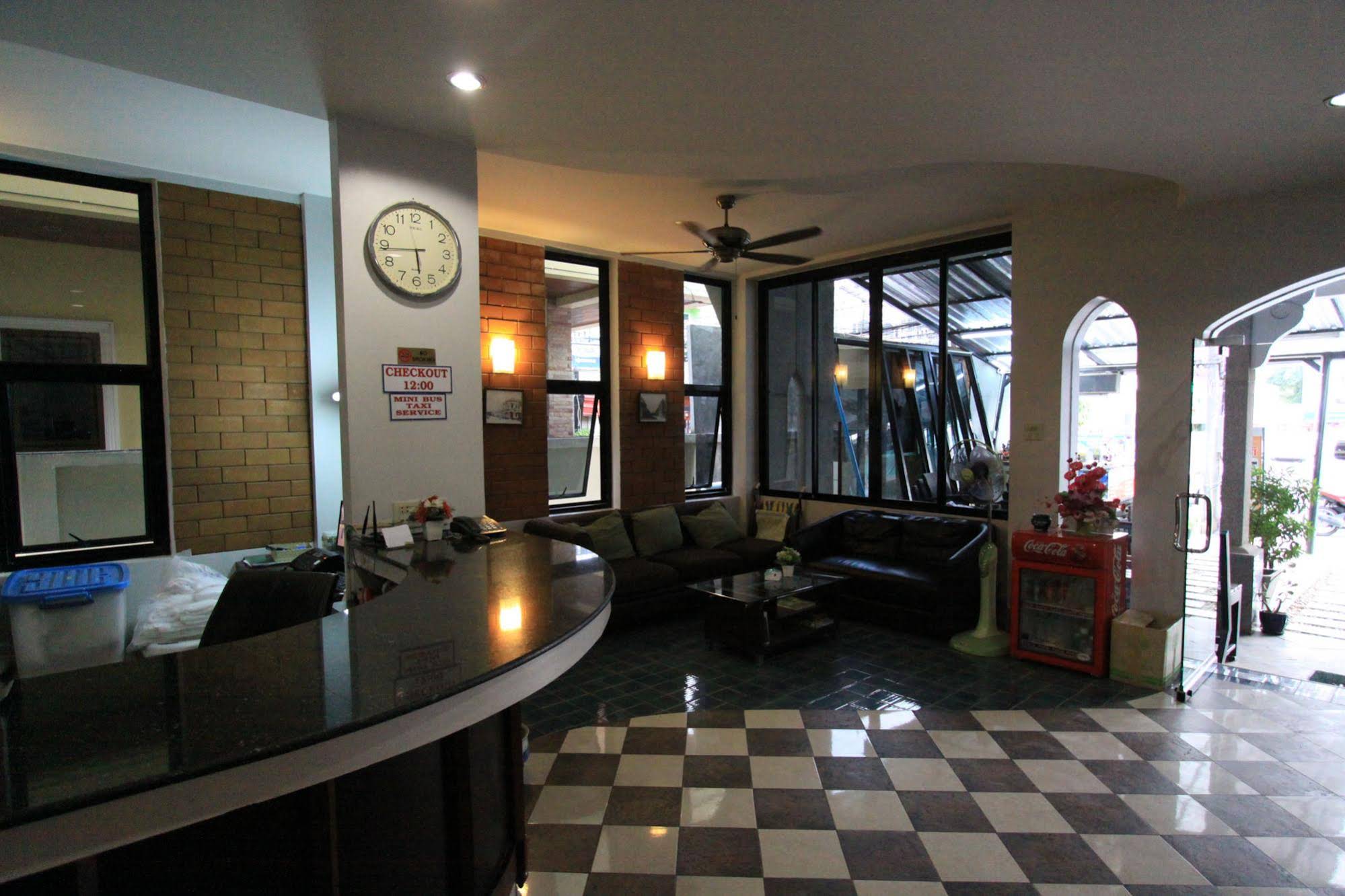 Rangrong Hotel