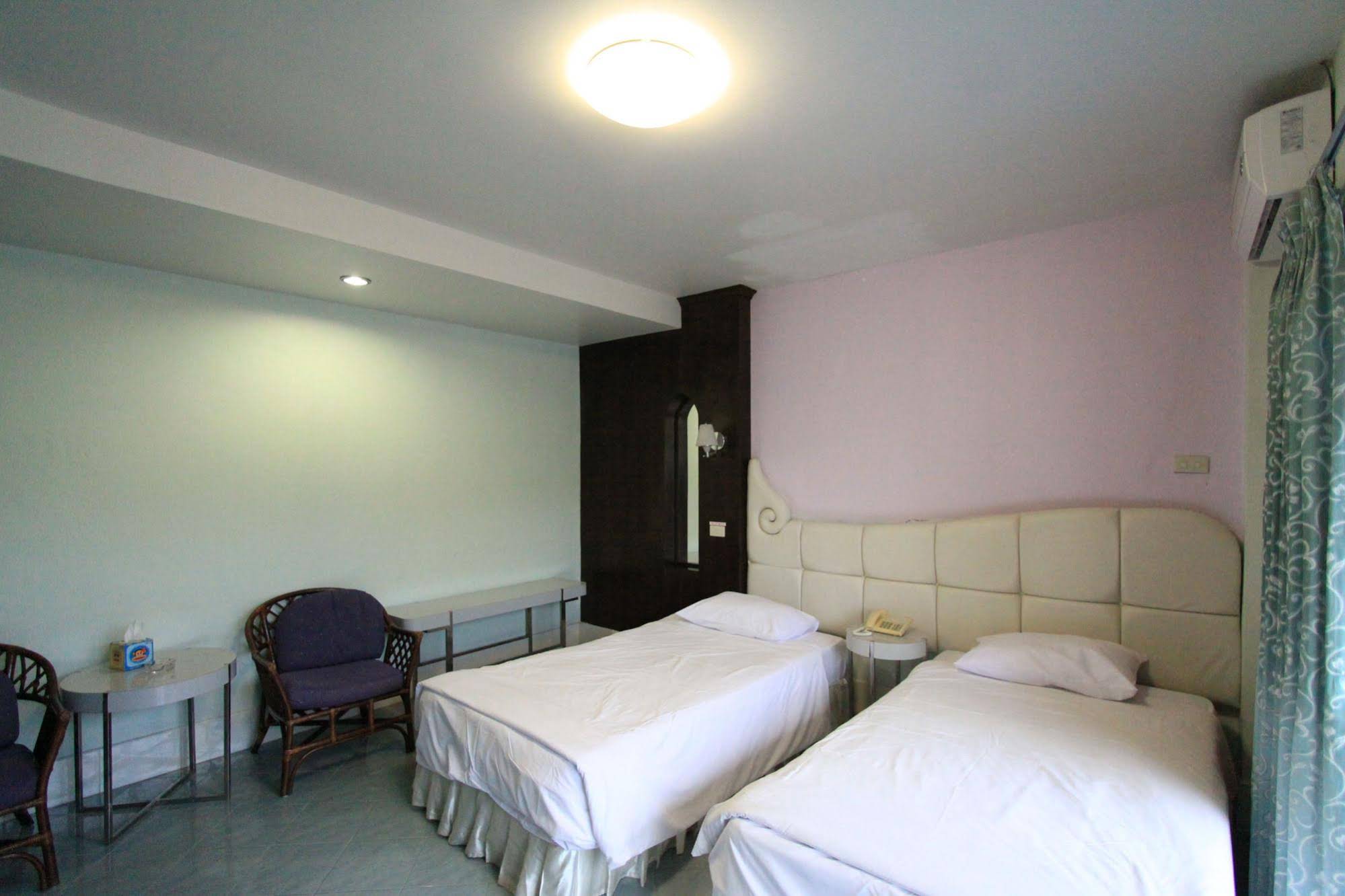 Rangrong Hotel