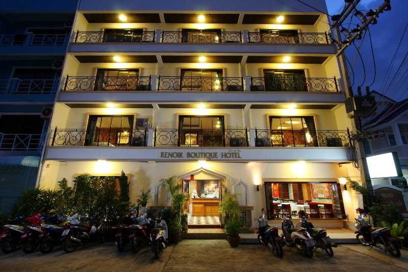 Renoir Boutique