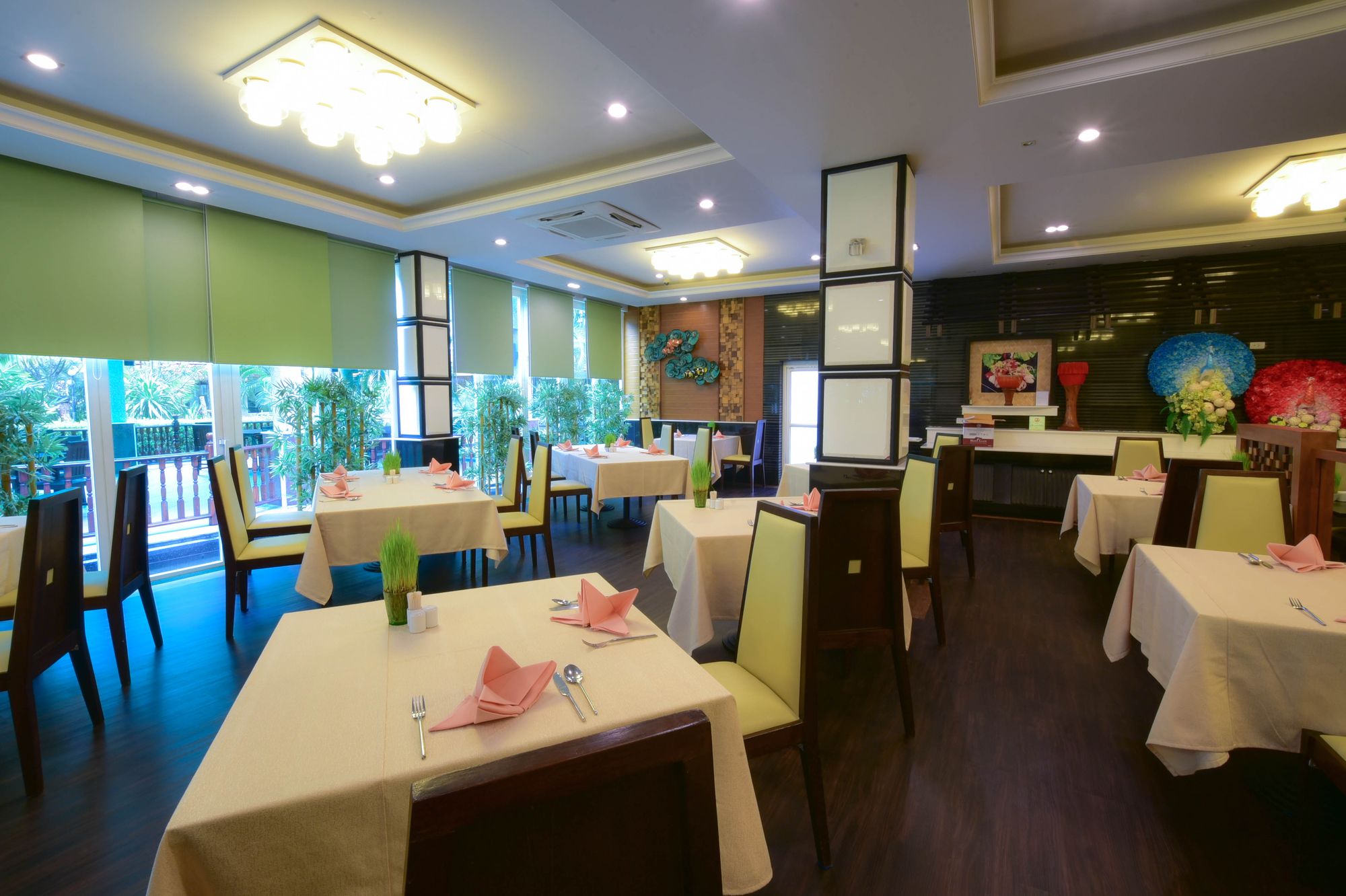 R-Mar Resort & Spa