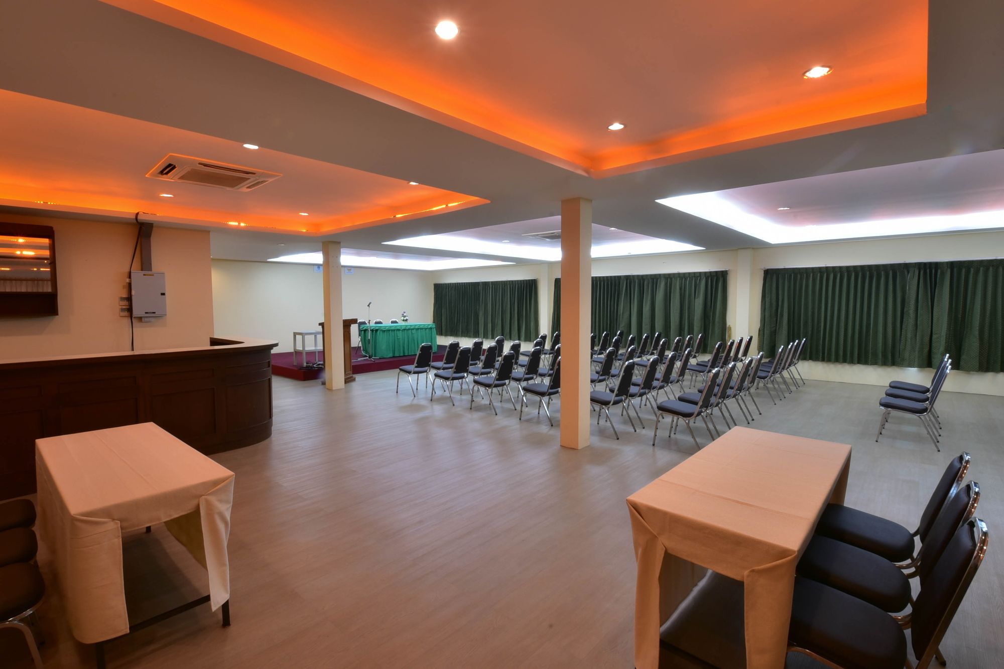R-Mar Resort & Spa