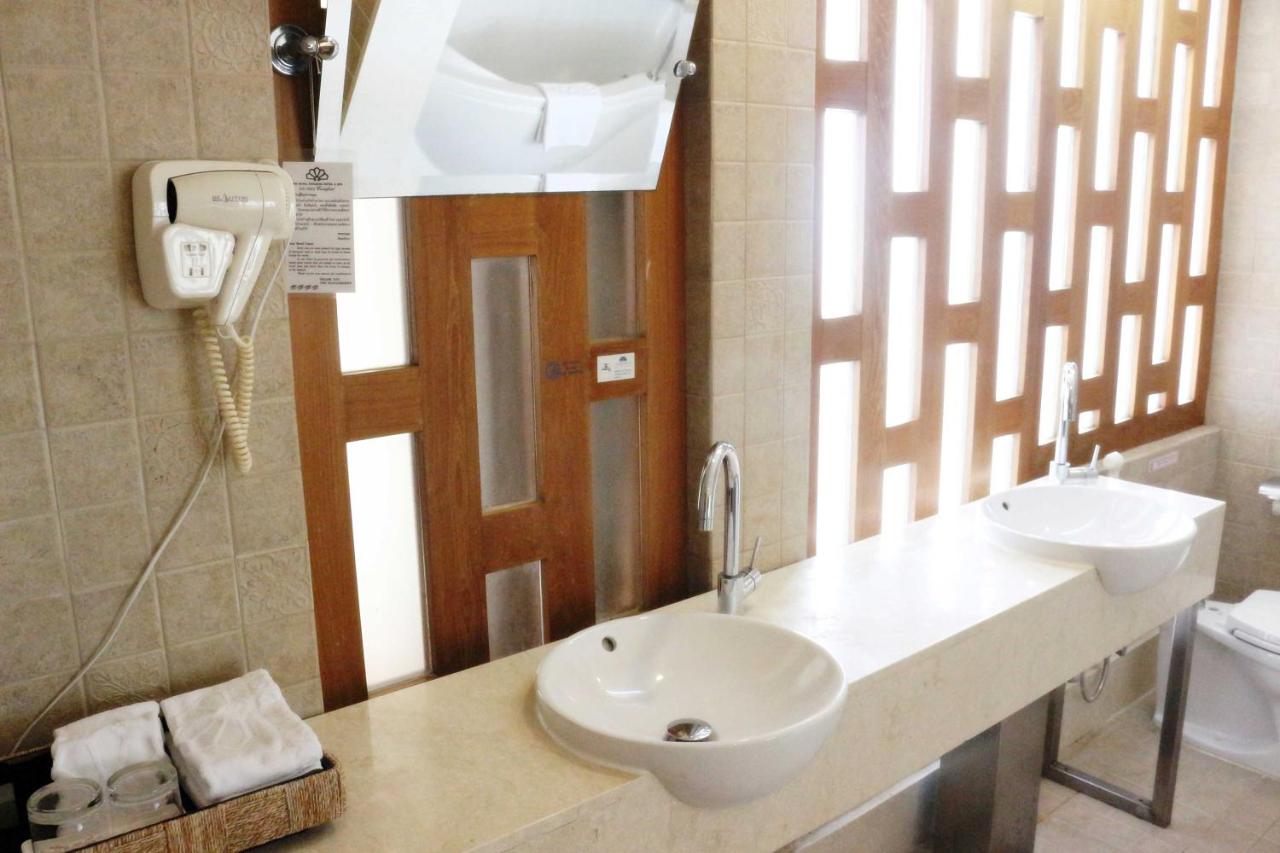 The Royal Paradise Hotel & Spa