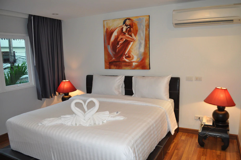 Saladee Gallery Residence