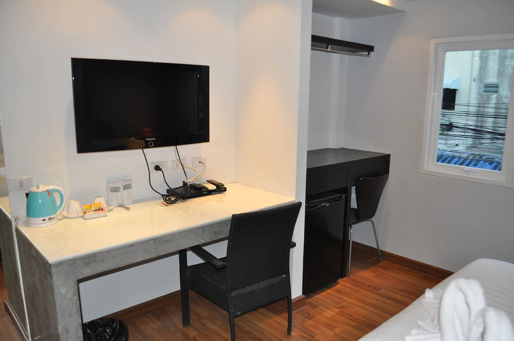 Saladee Gallery Residence