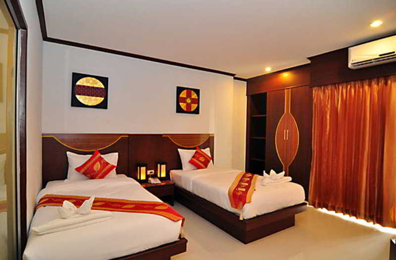 Issara Patong Beach