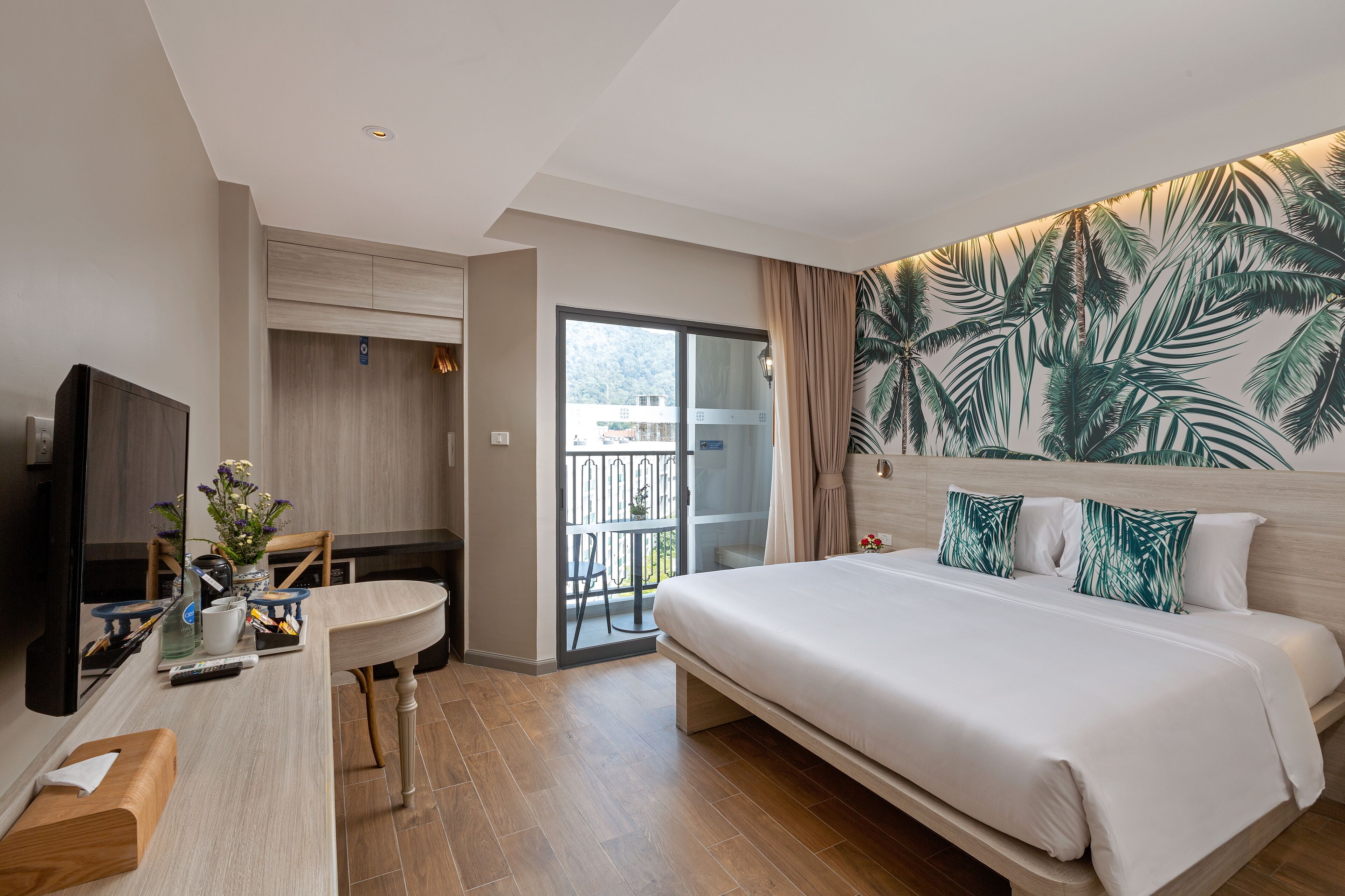 Sawaddi Patong Resort & Spa by Tolani