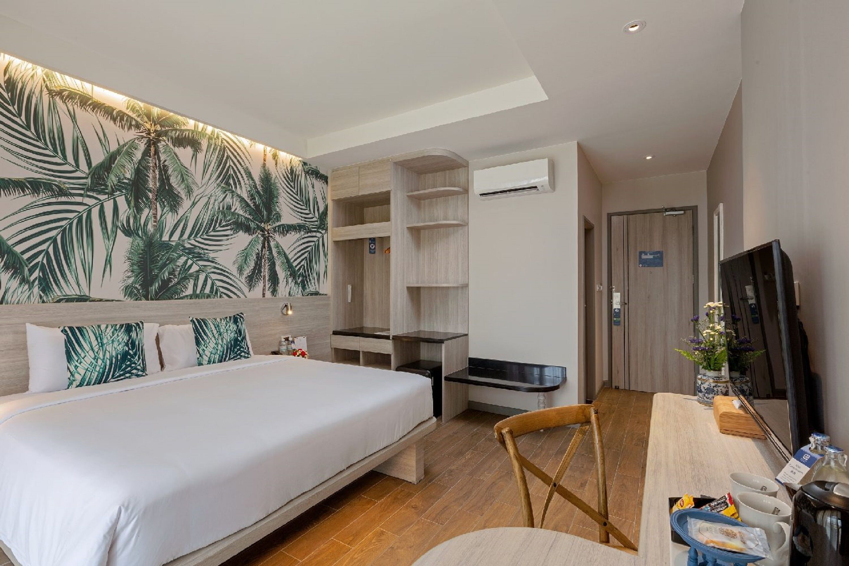 Sawaddi Patong Resort & Spa by Tolani