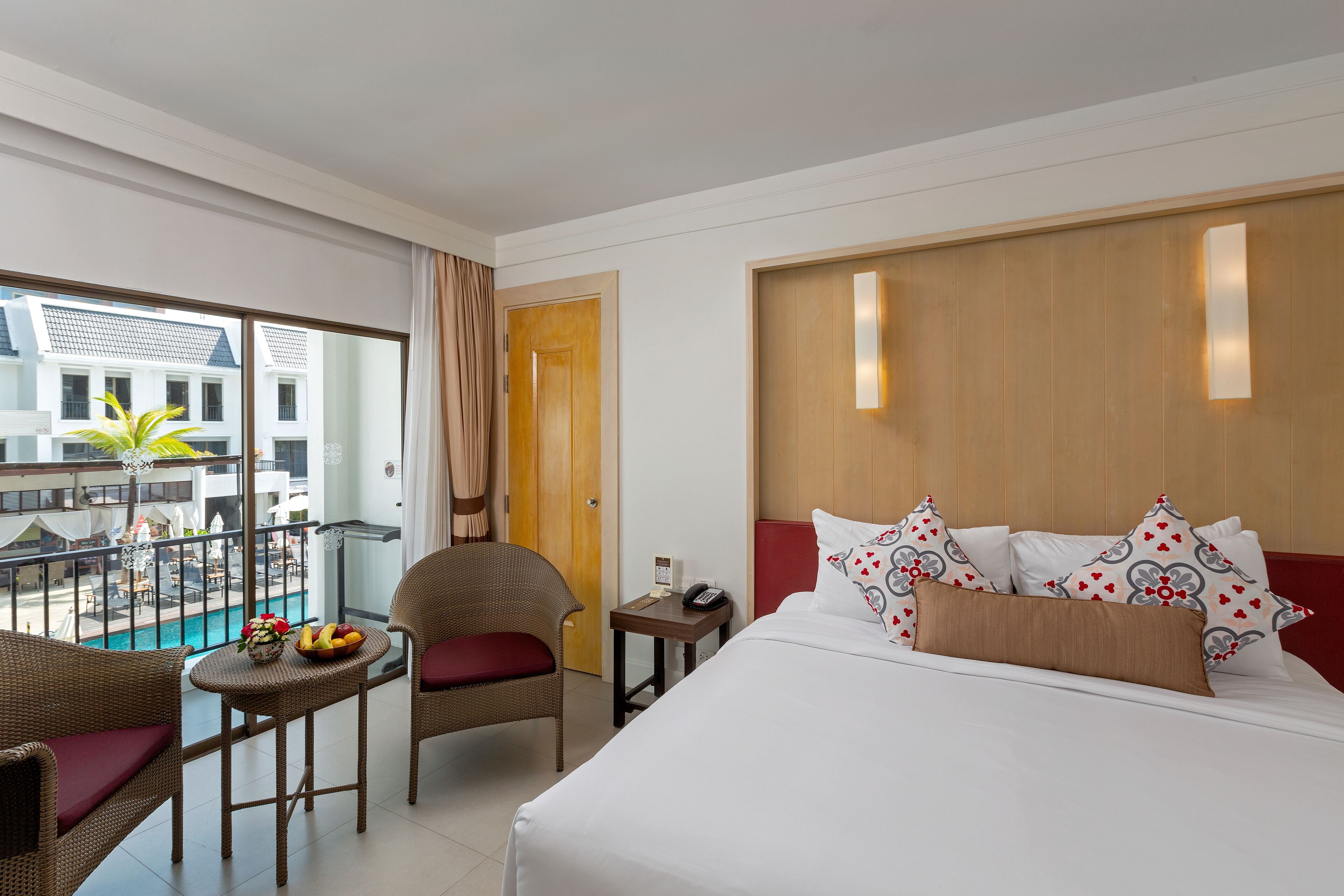 Sawaddi Patong Resort & Spa by Tolani