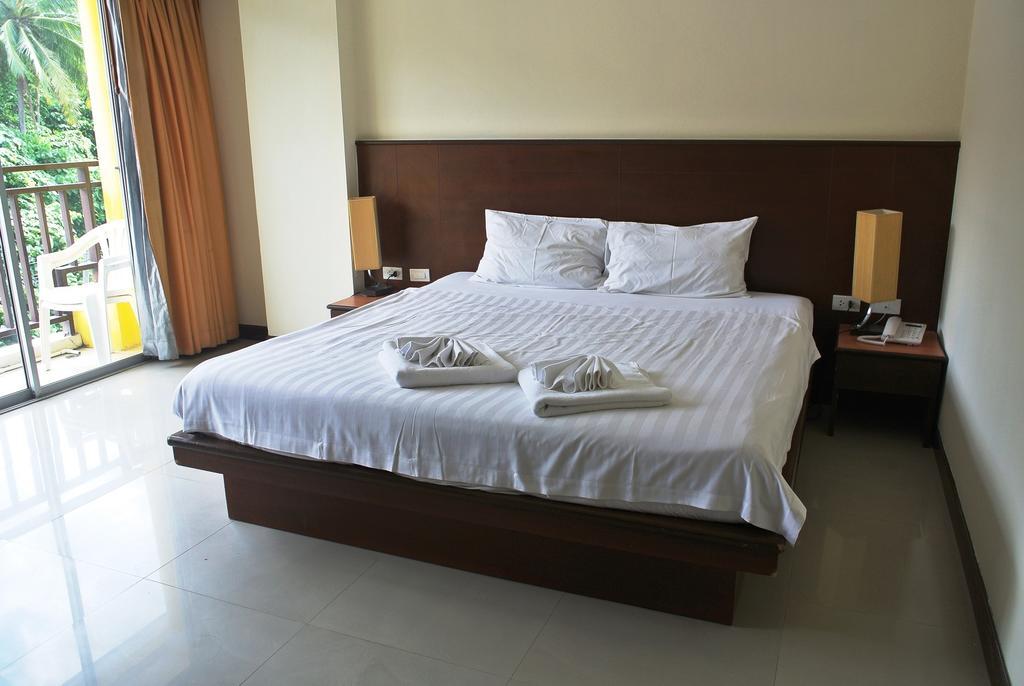 Sharaya Patong Hotel