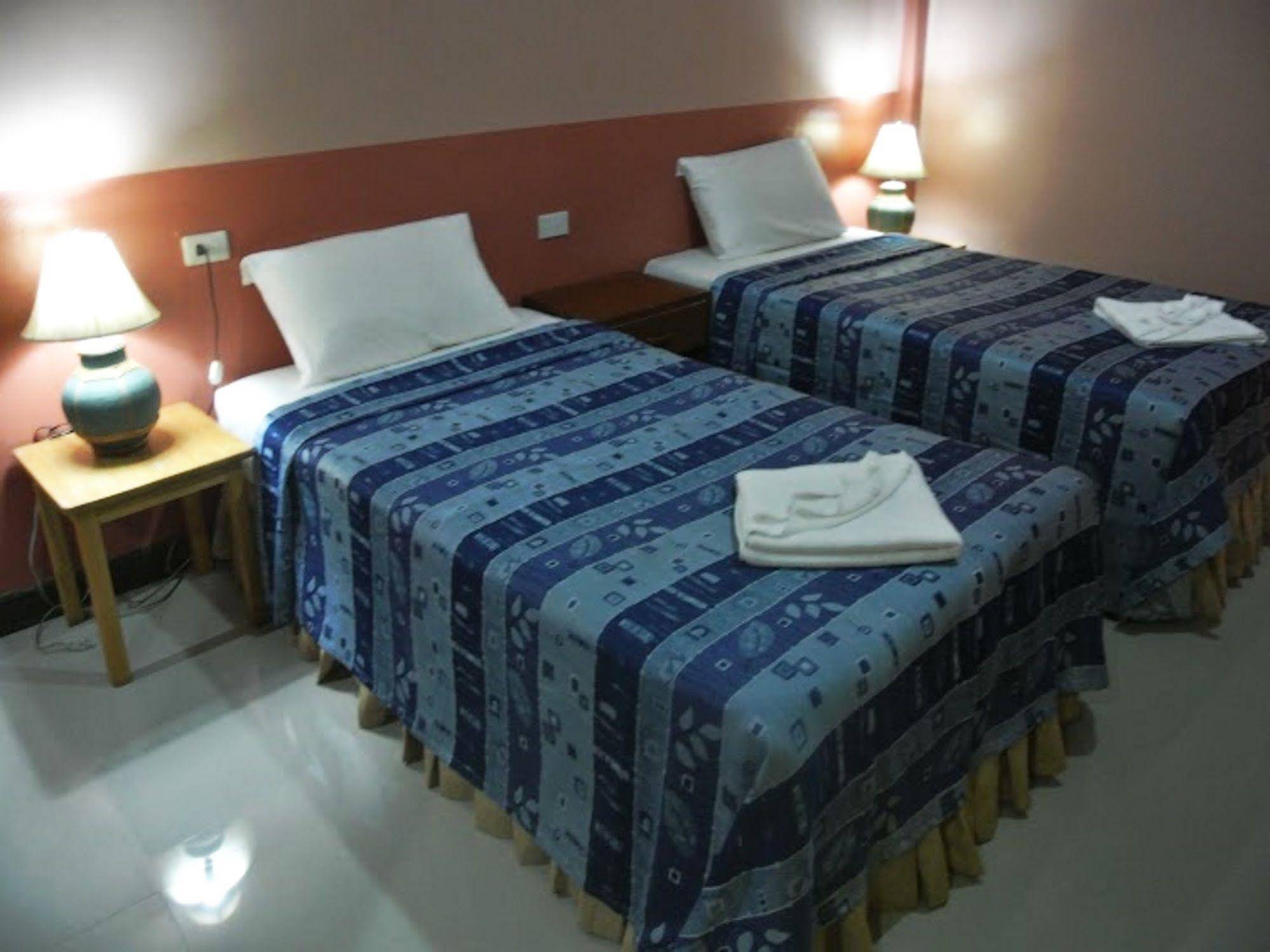 Silla Patong Hostel