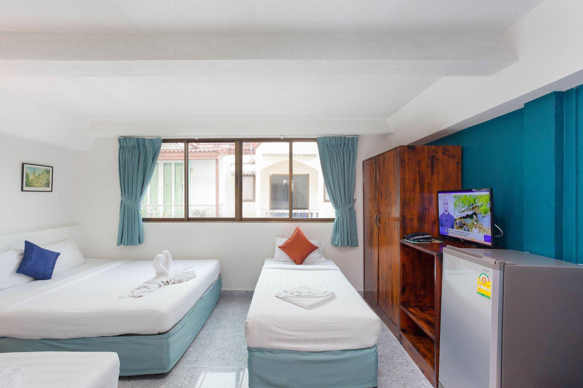 Simple Boutique Seabreeze Hotel
