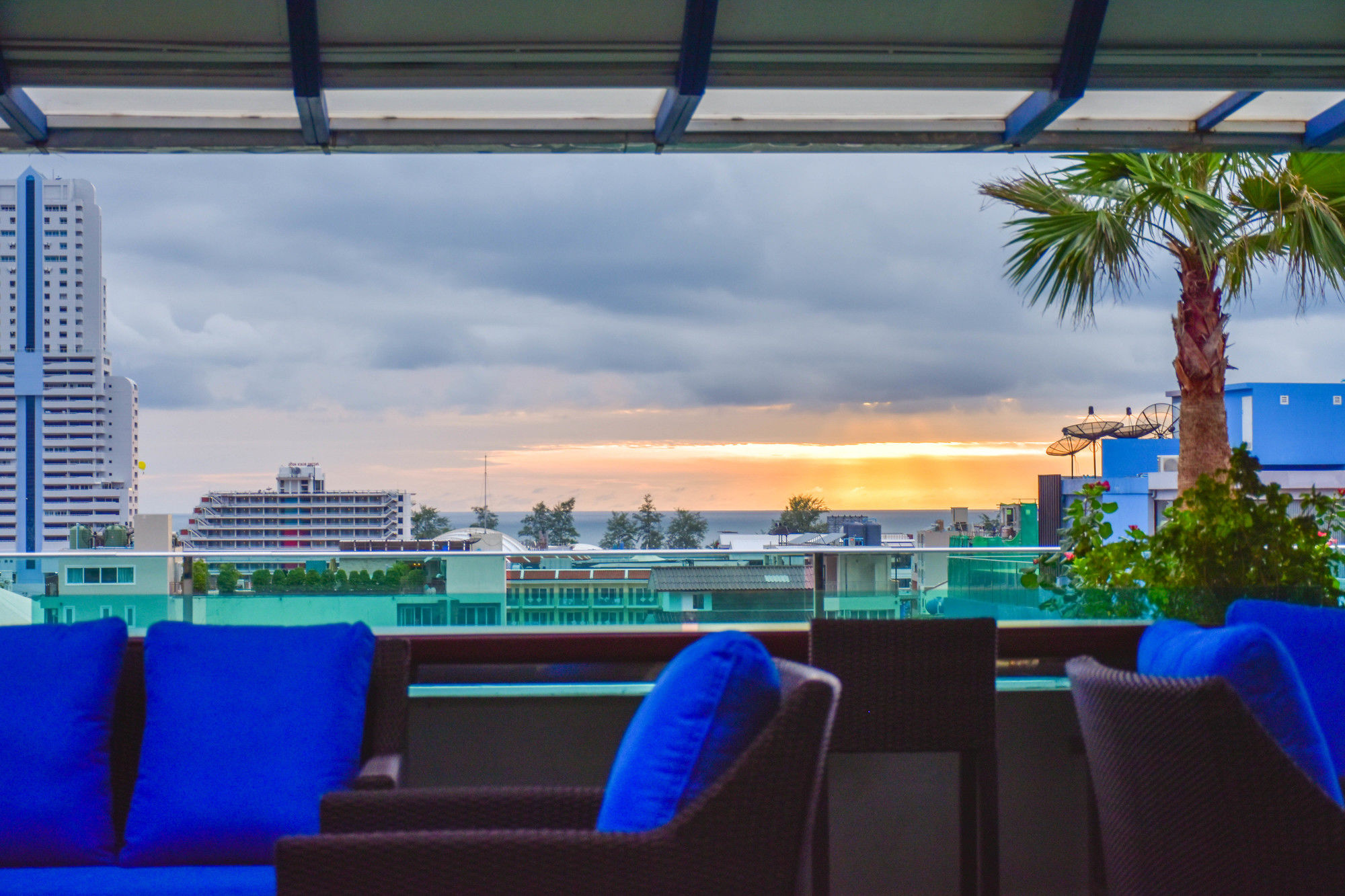 Capital O806 Sira Grande Hotel And Spa