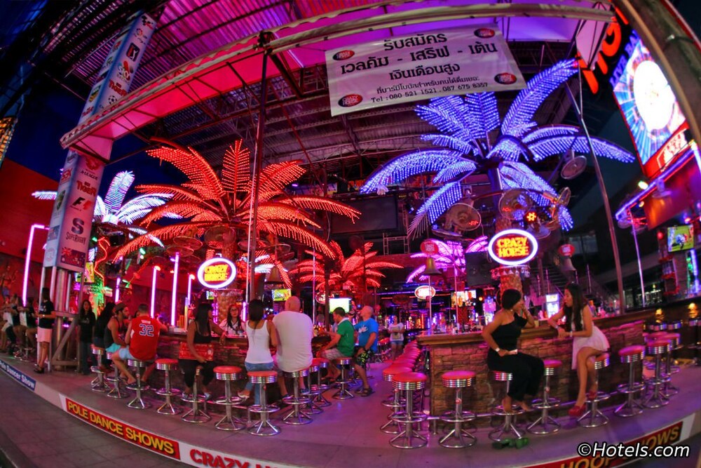 Sky Wave Patong
