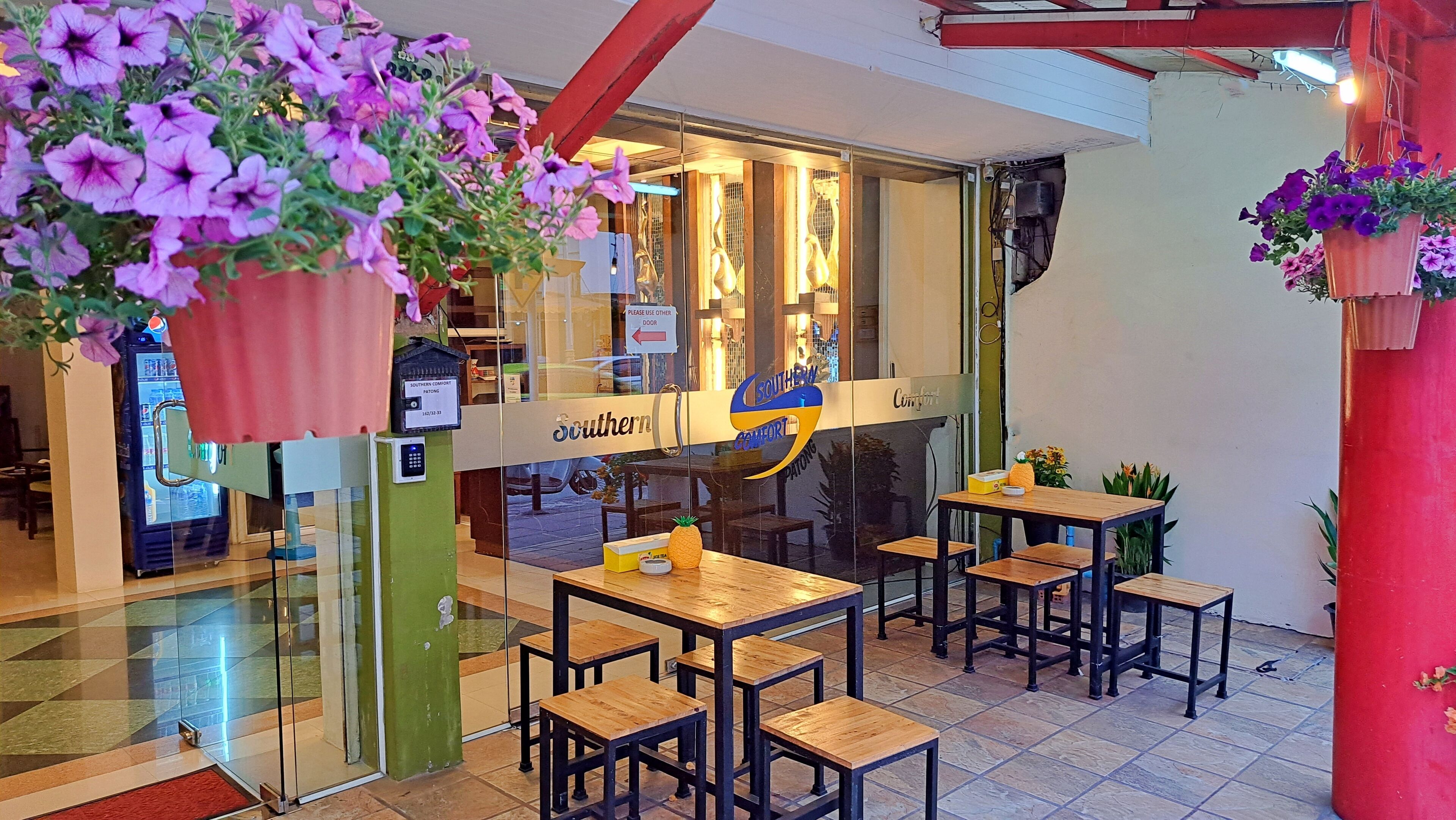 Southern Comfort Patong