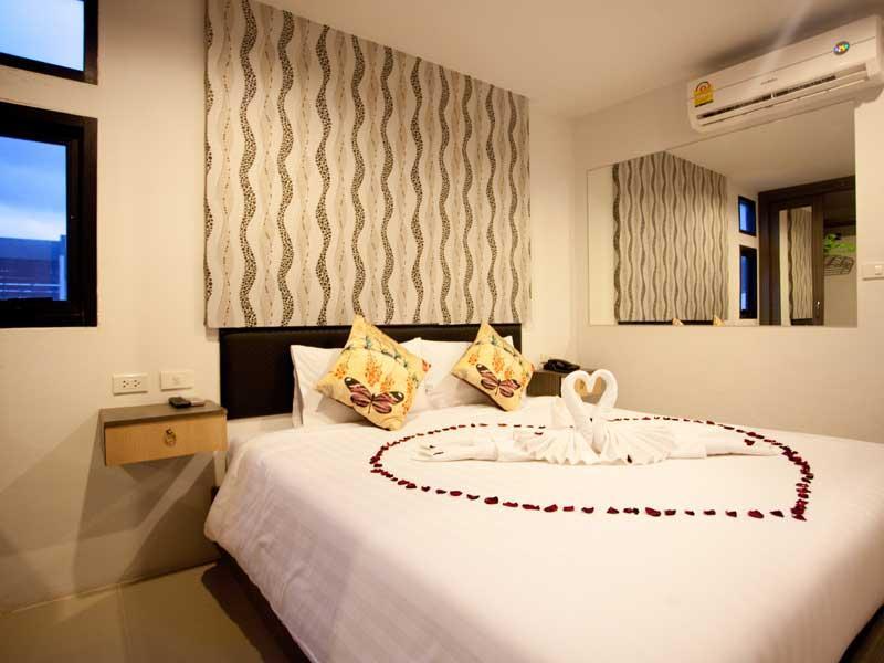Studio Patong by iCheck inn