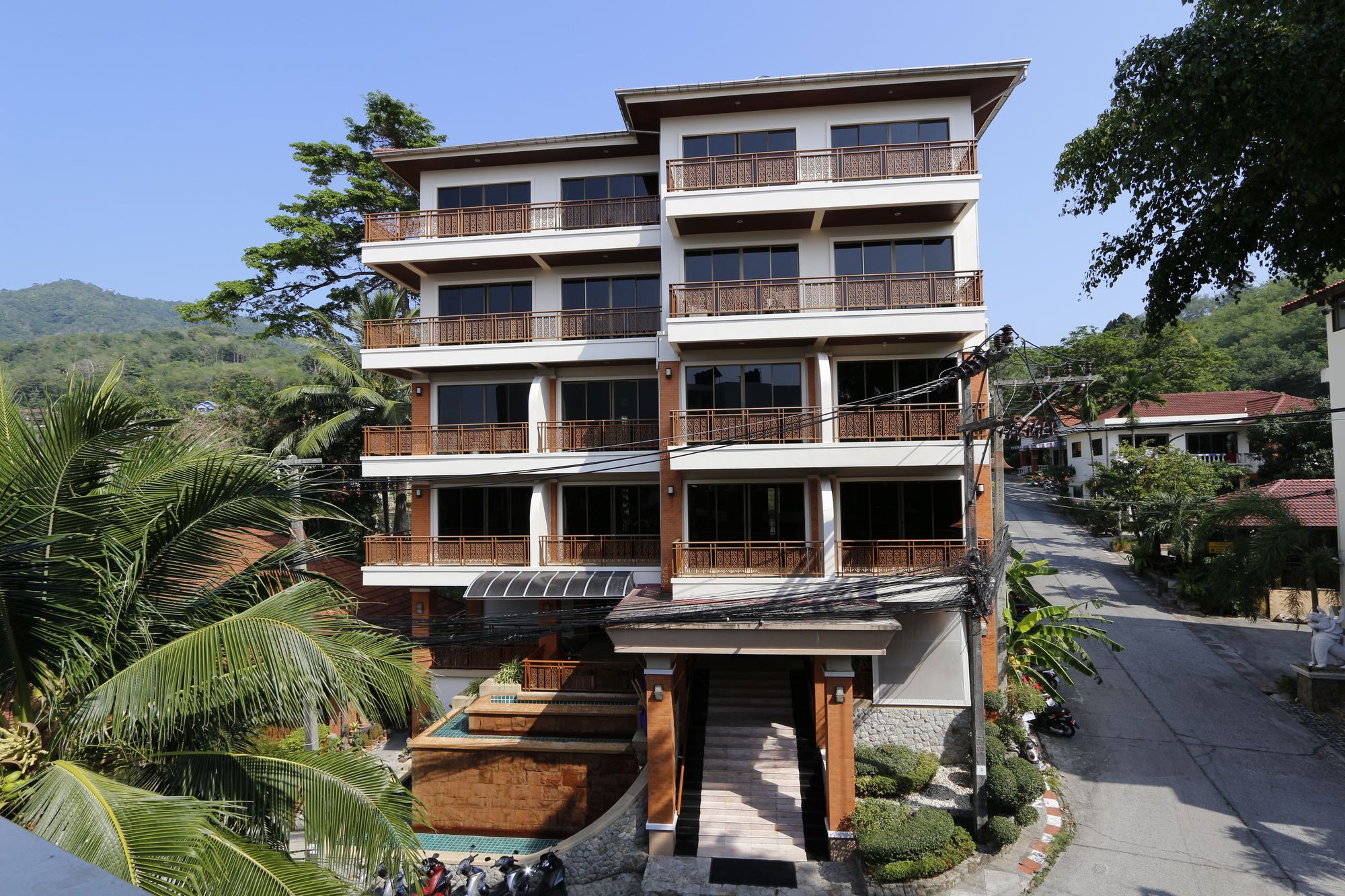 Sun Hill Hotel