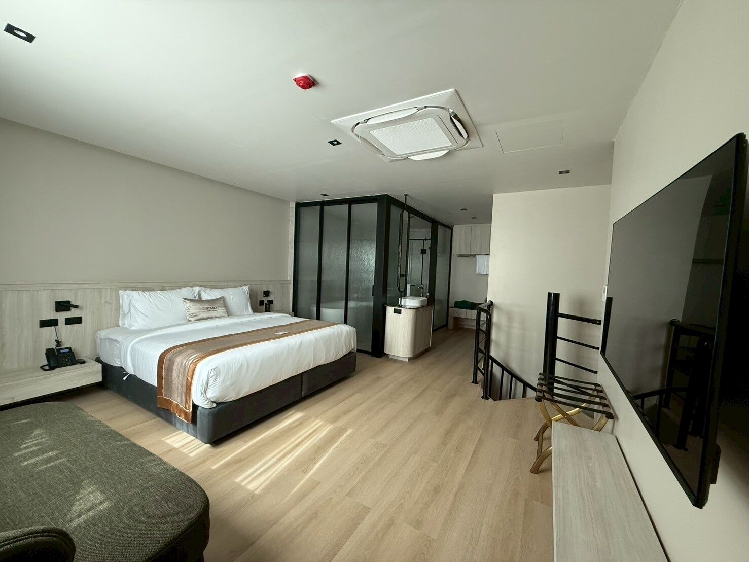 Syama Mansion Patong an Aspira Collection