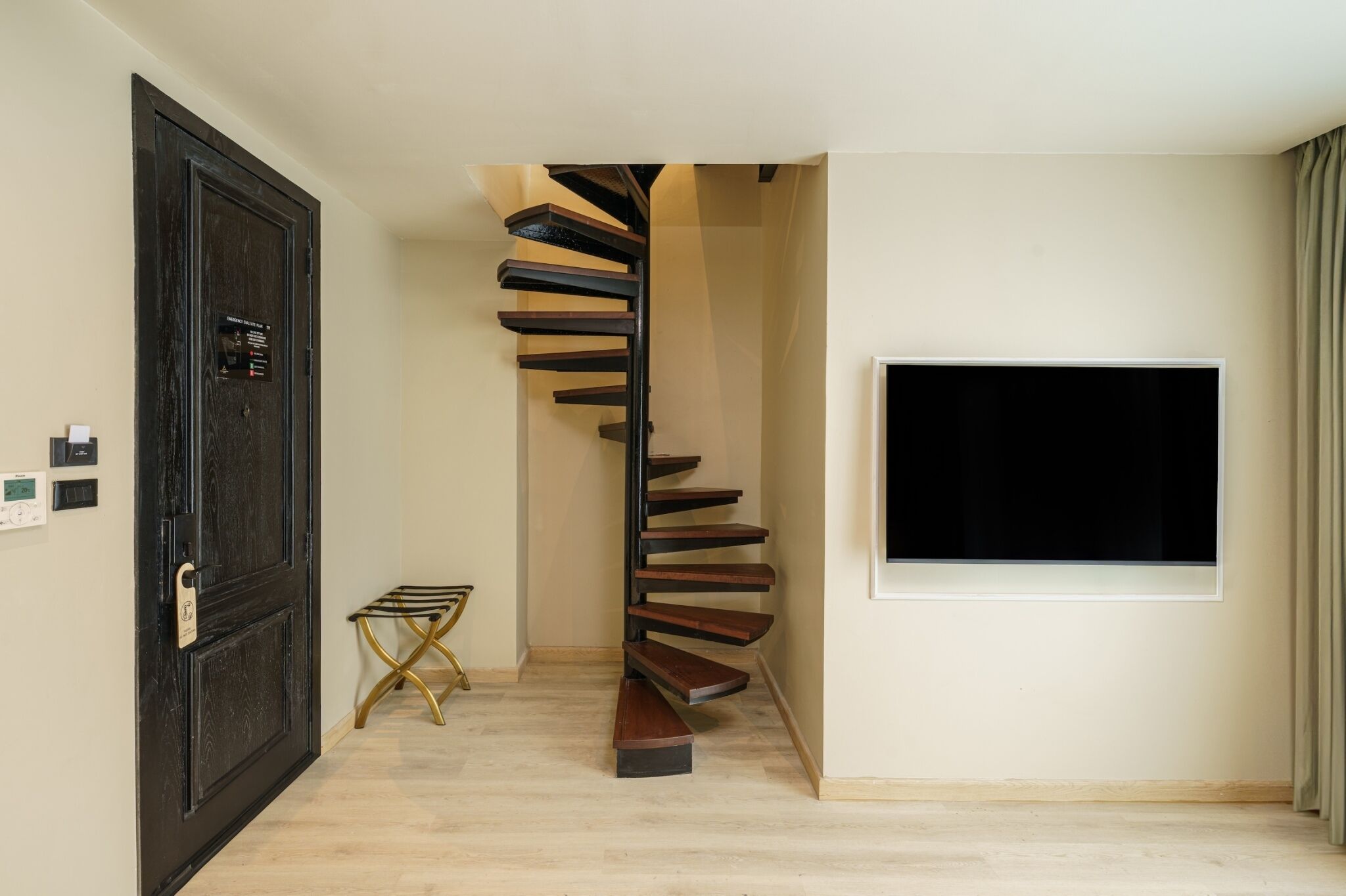 Syama Mansion Patong an Aspira Collection