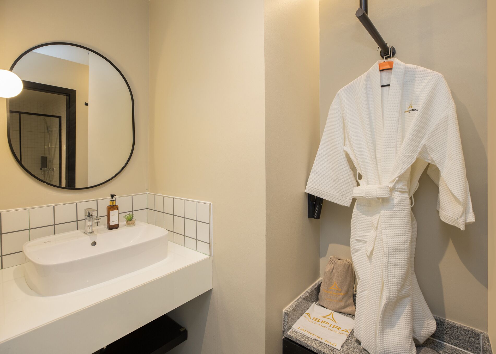 Syama Mansion Patong an Aspira Collection