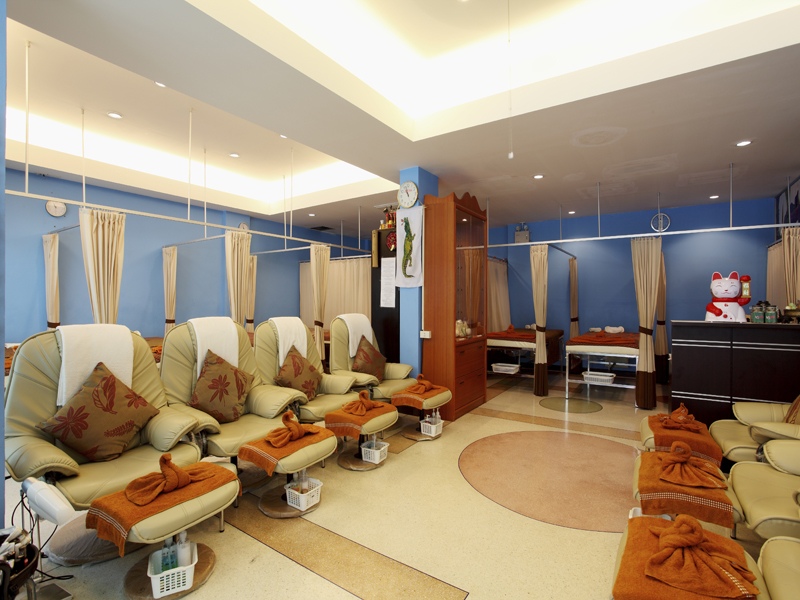 Tanawan Phuket Hotel