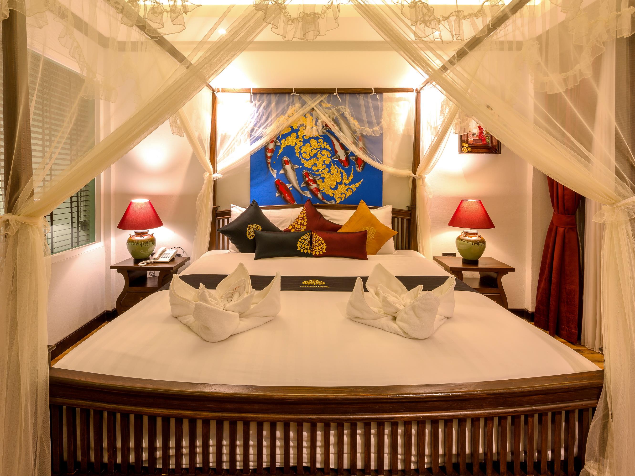 Tanawan Phuket Hotel