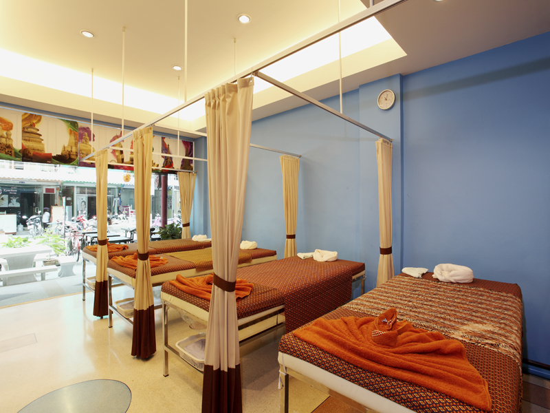 Tanawan Phuket Hotel