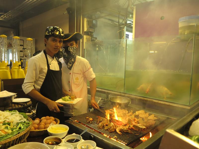 Tanawan Phuket Hotel