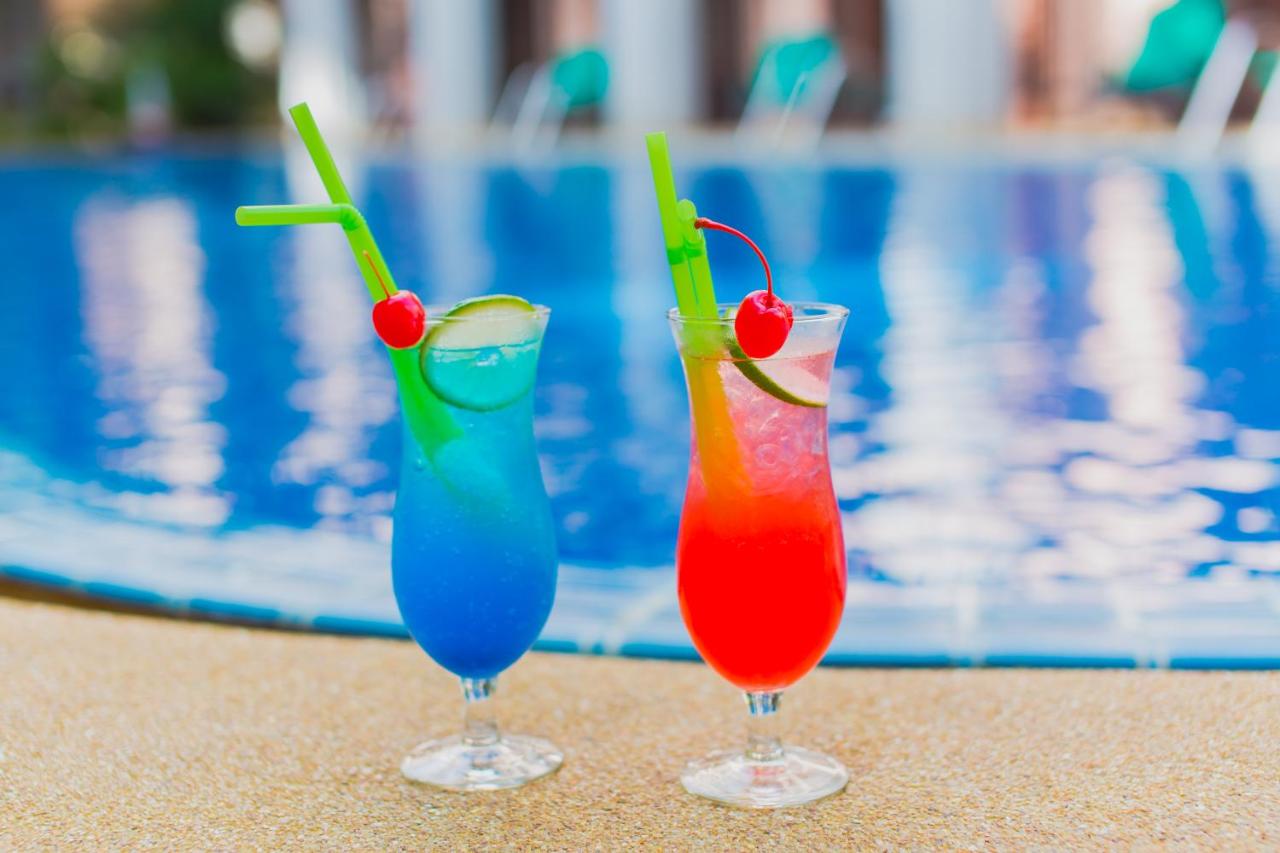 Thanthip Beach Resort