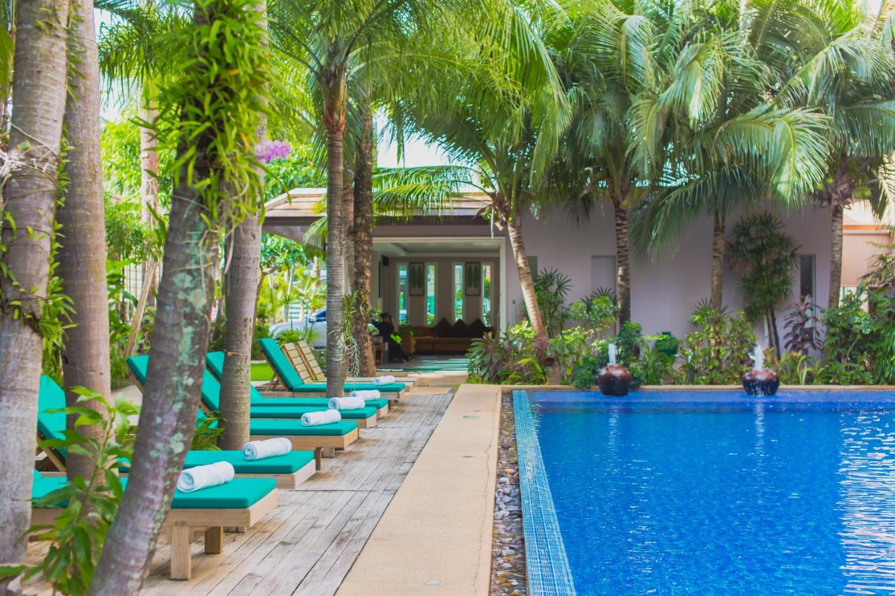 Thanthip Beach Resort
