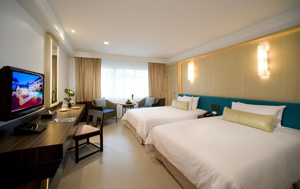 The ASHLEE Heights Patong Hotel & Suites