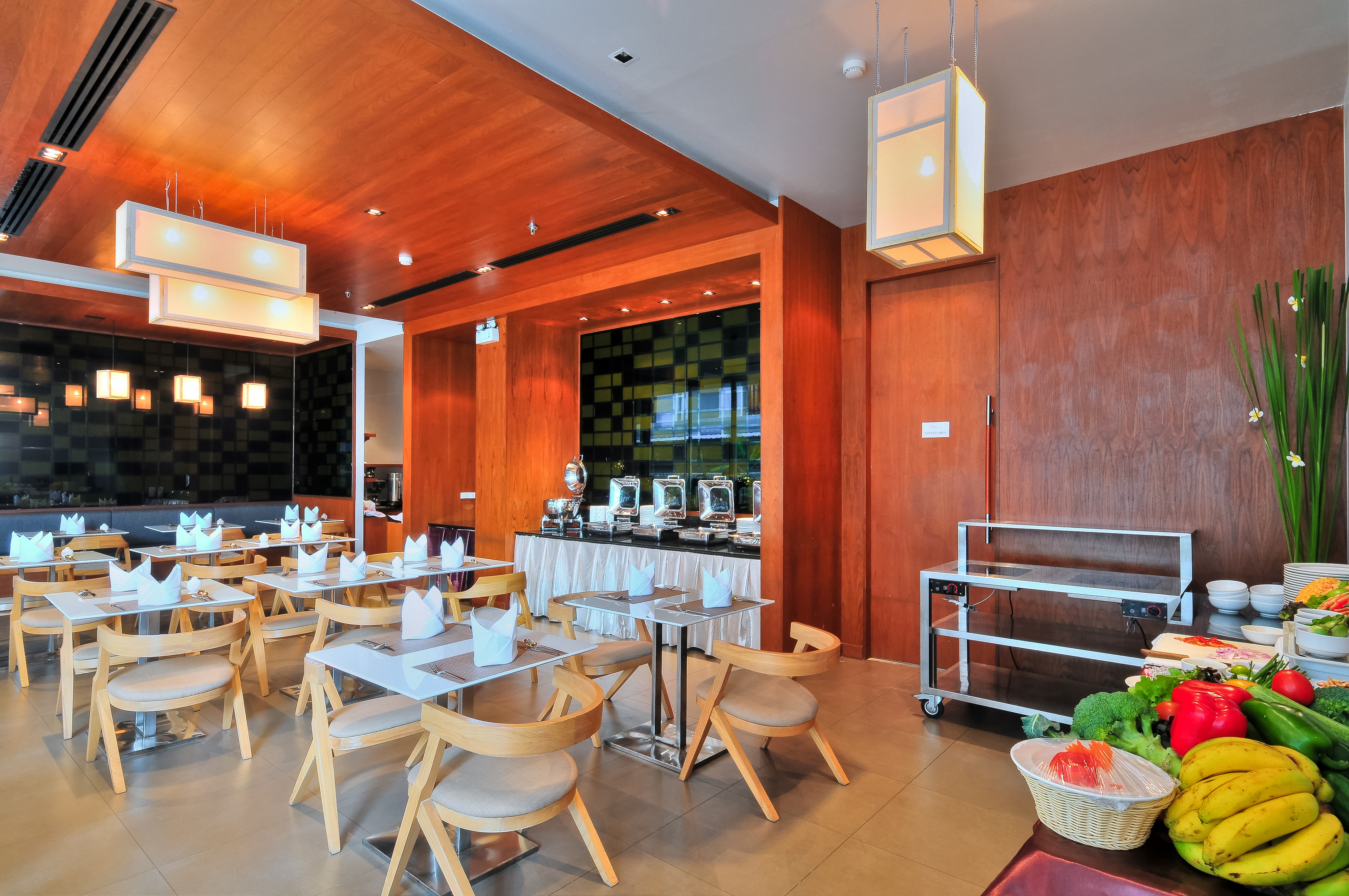 The ASHLEE Heights Patong Hotel & Suites