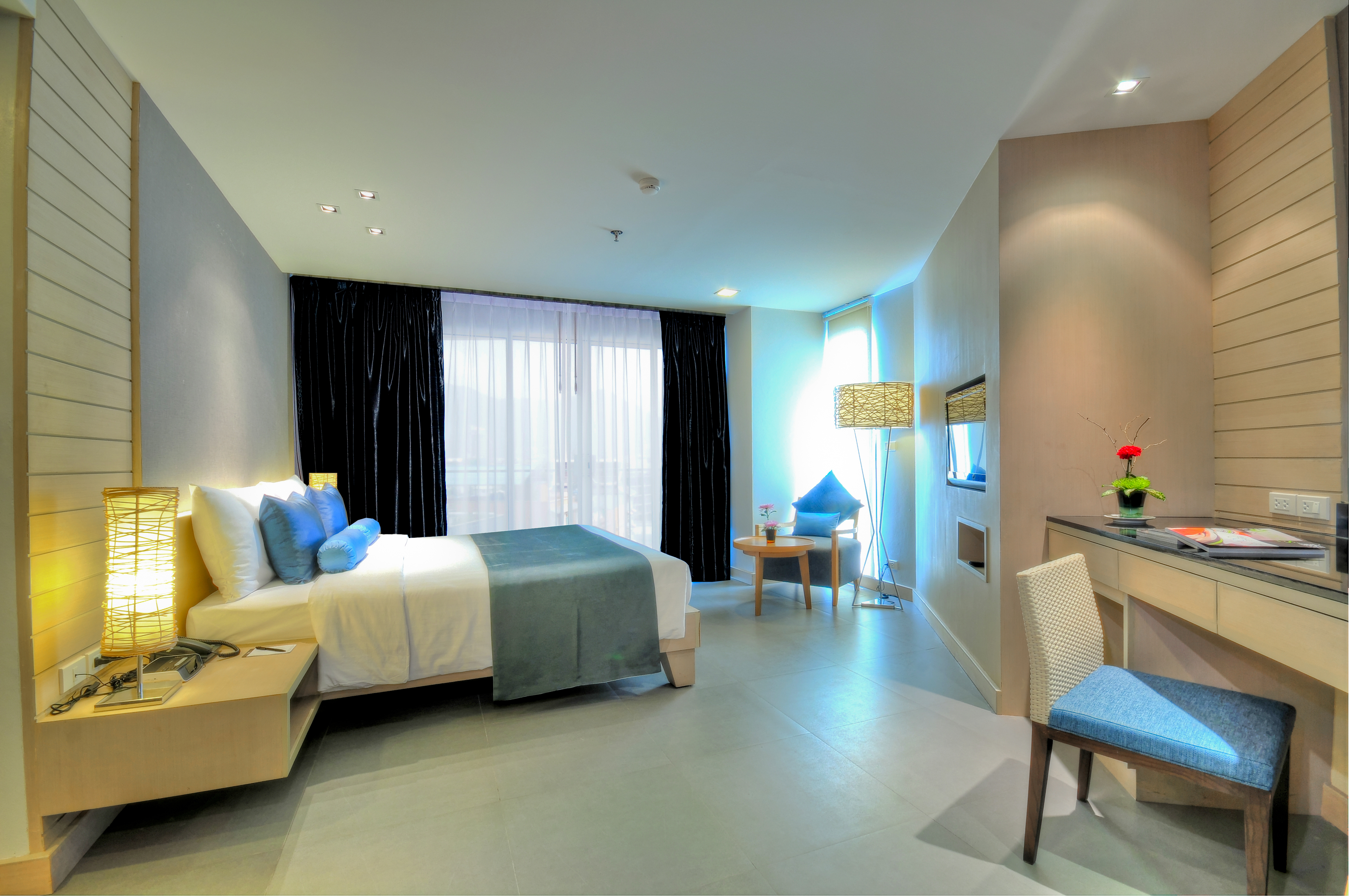 The ASHLEE Heights Patong Hotel & Suites