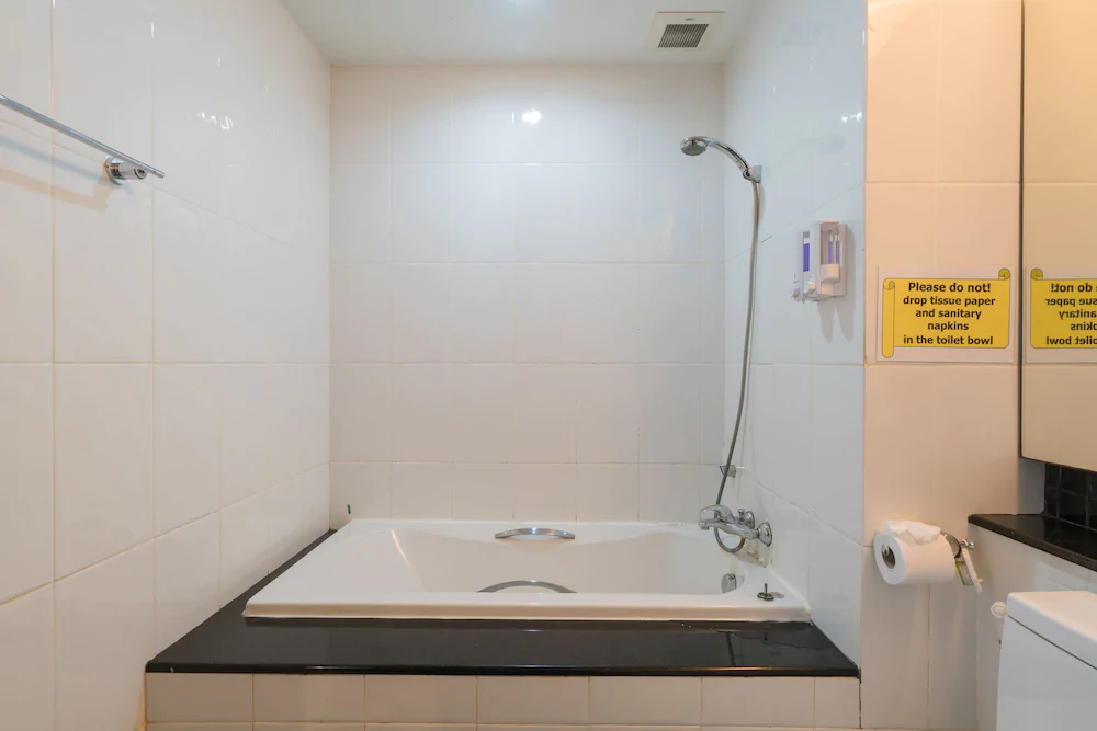 The Kris Condo Pool Access