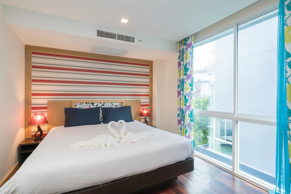 The Kris Condo Pool Access