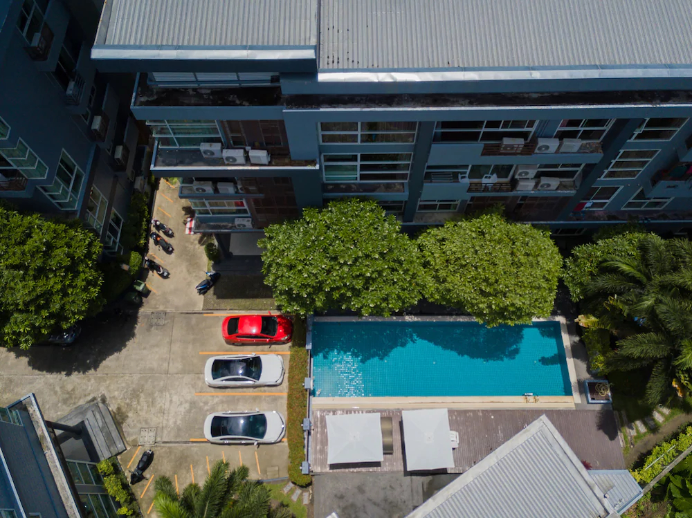 The Kris Condo Pool Access