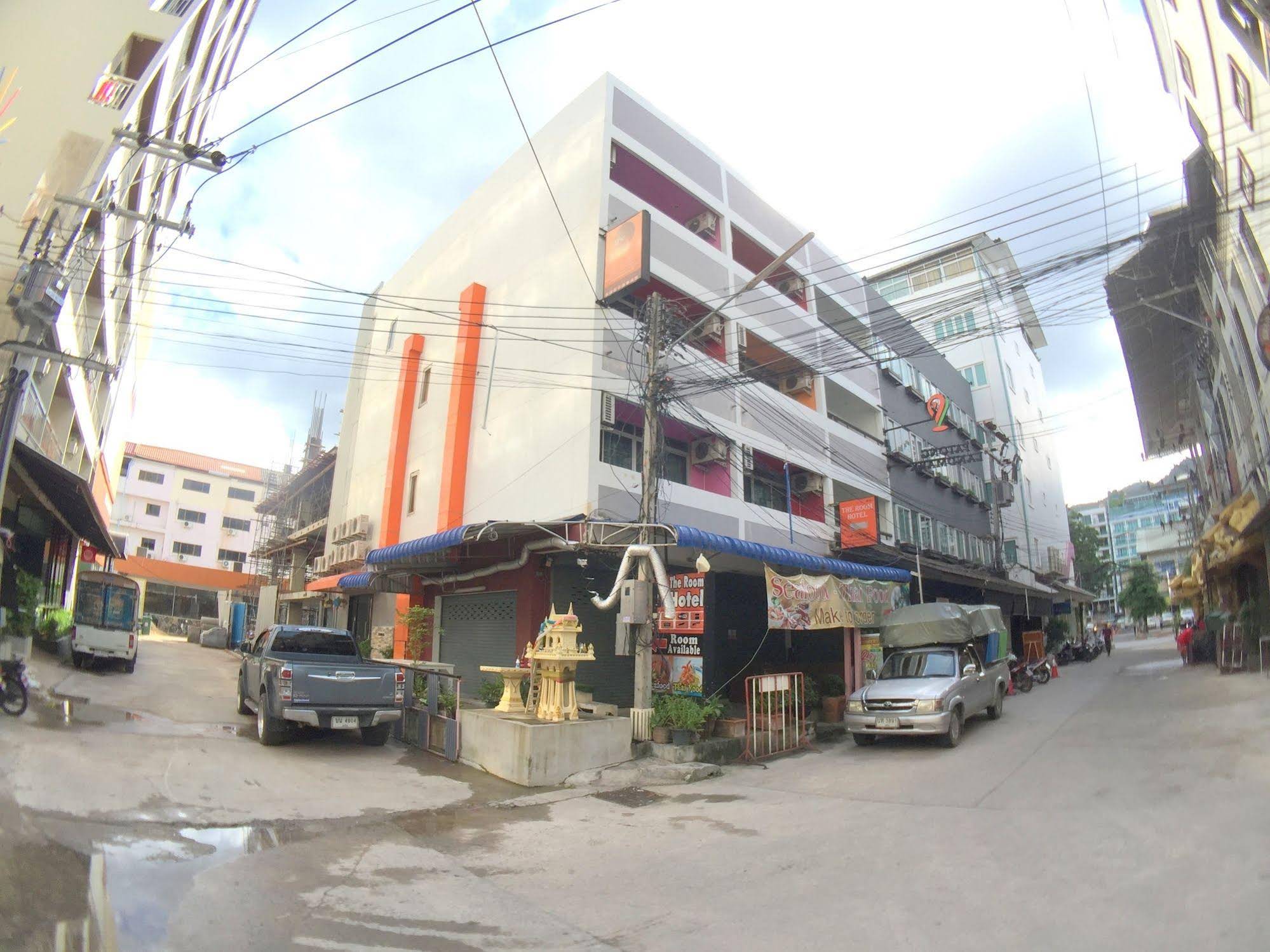 The Room Patong Hotel