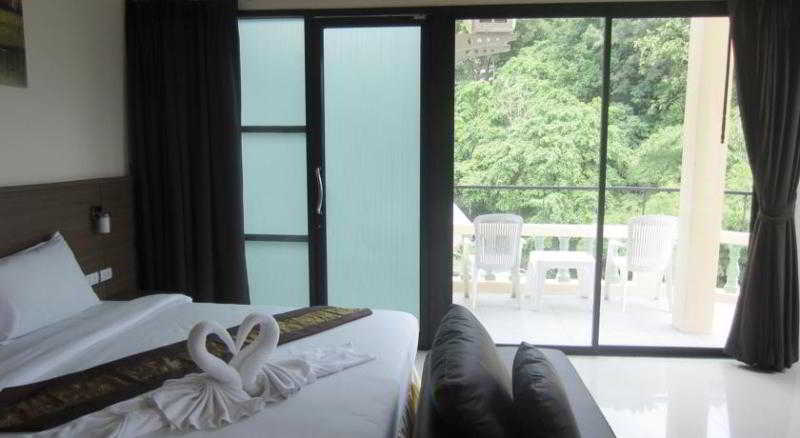 The Wave Patong Boutique Hotel