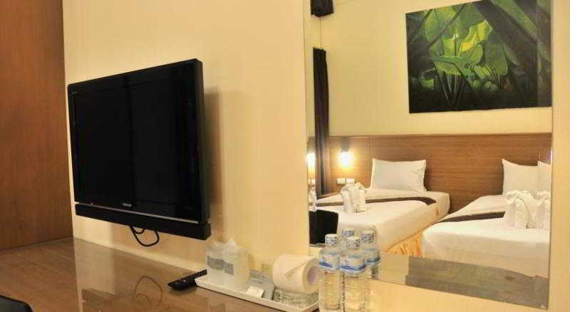The Wave Patong Boutique Hotel