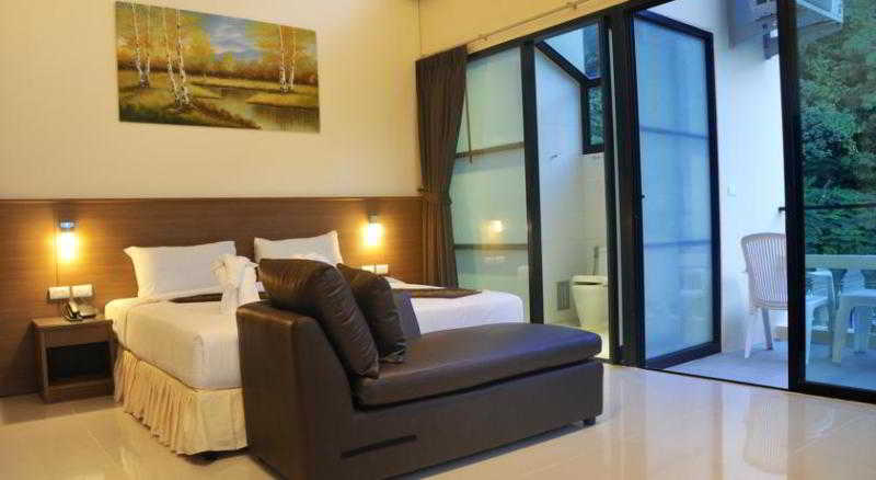 The Wave Patong Boutique Hotel