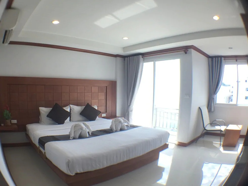 Thira Residence Patong