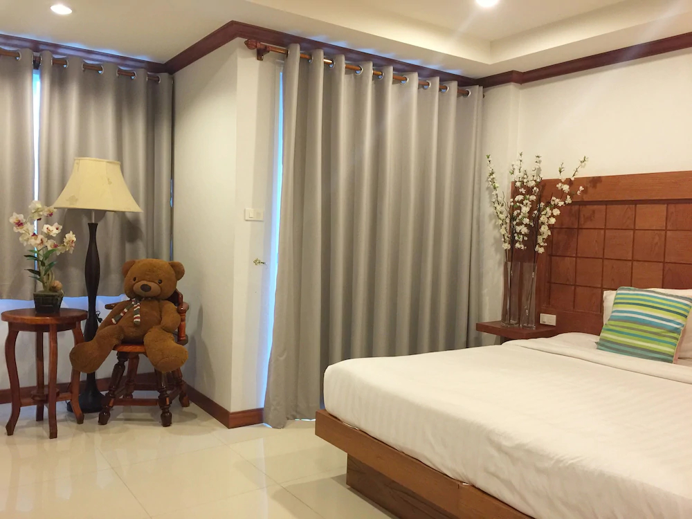 Thira Residence Patong