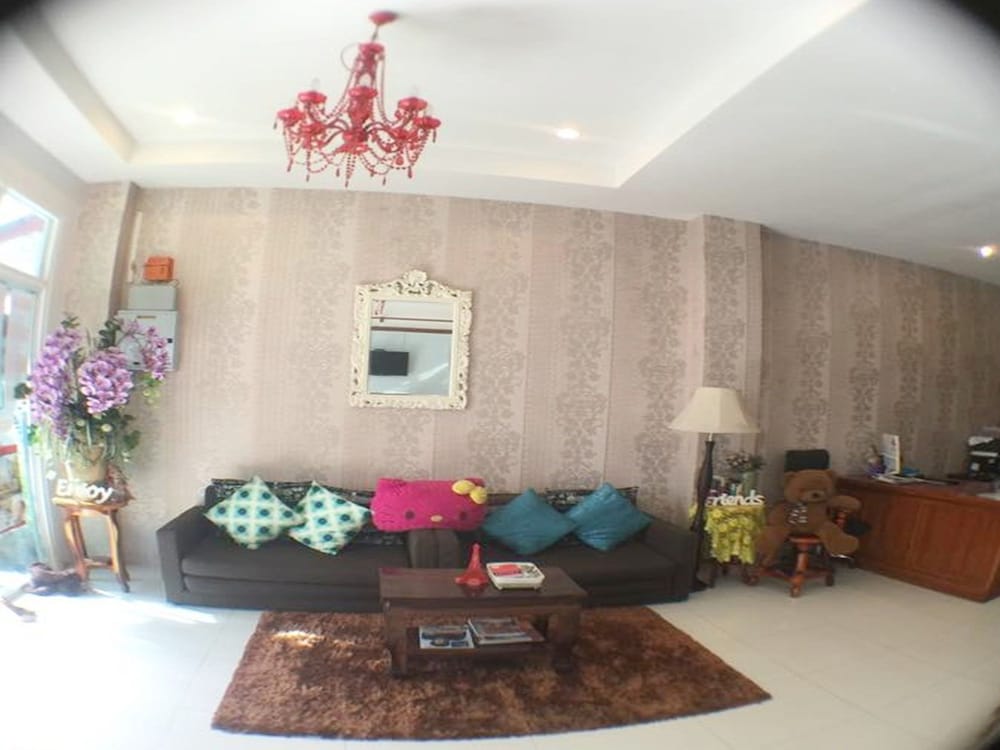 Thira Residence Patong