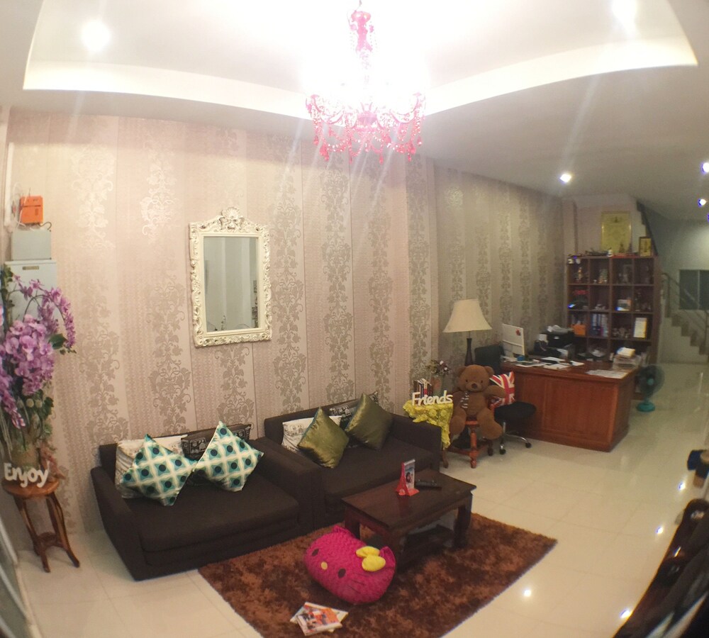 Thira Residence Patong