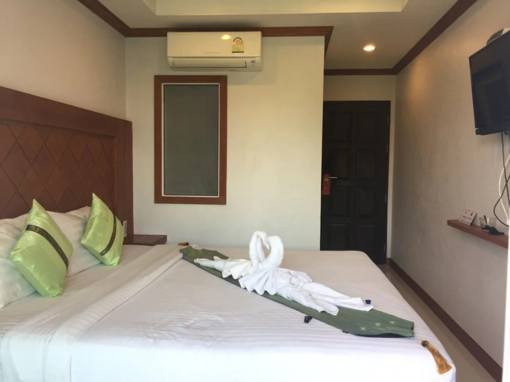 Thira Residence Patong