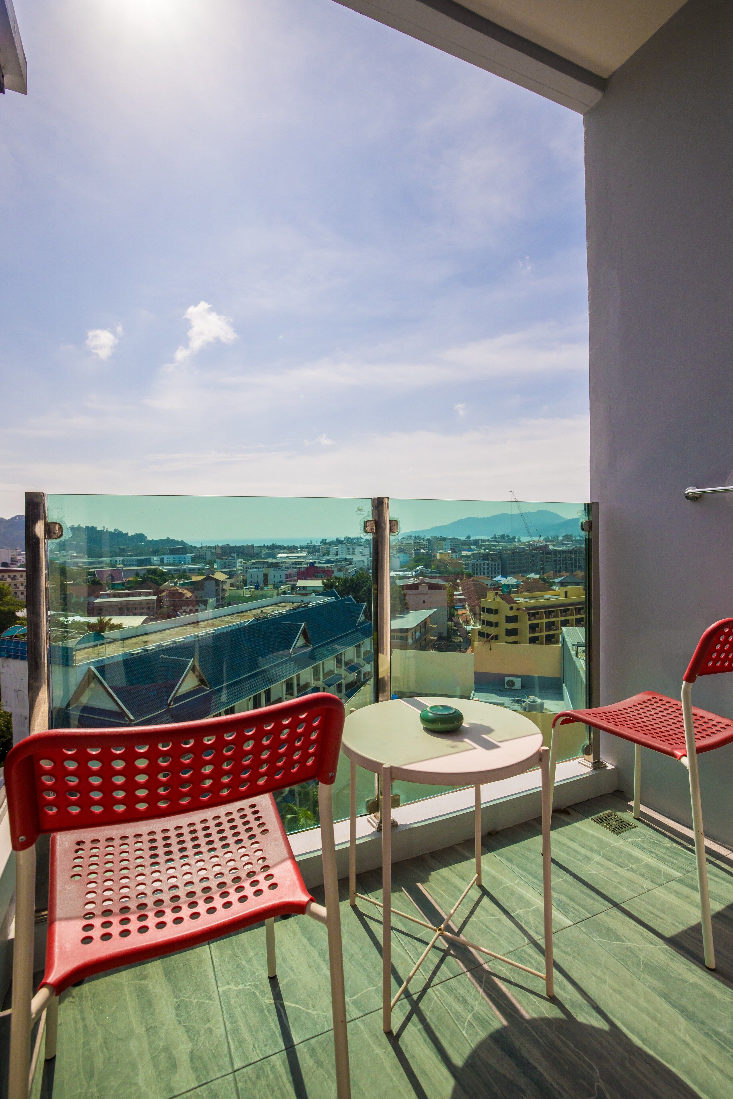 Triple L Hotel Patong Beach