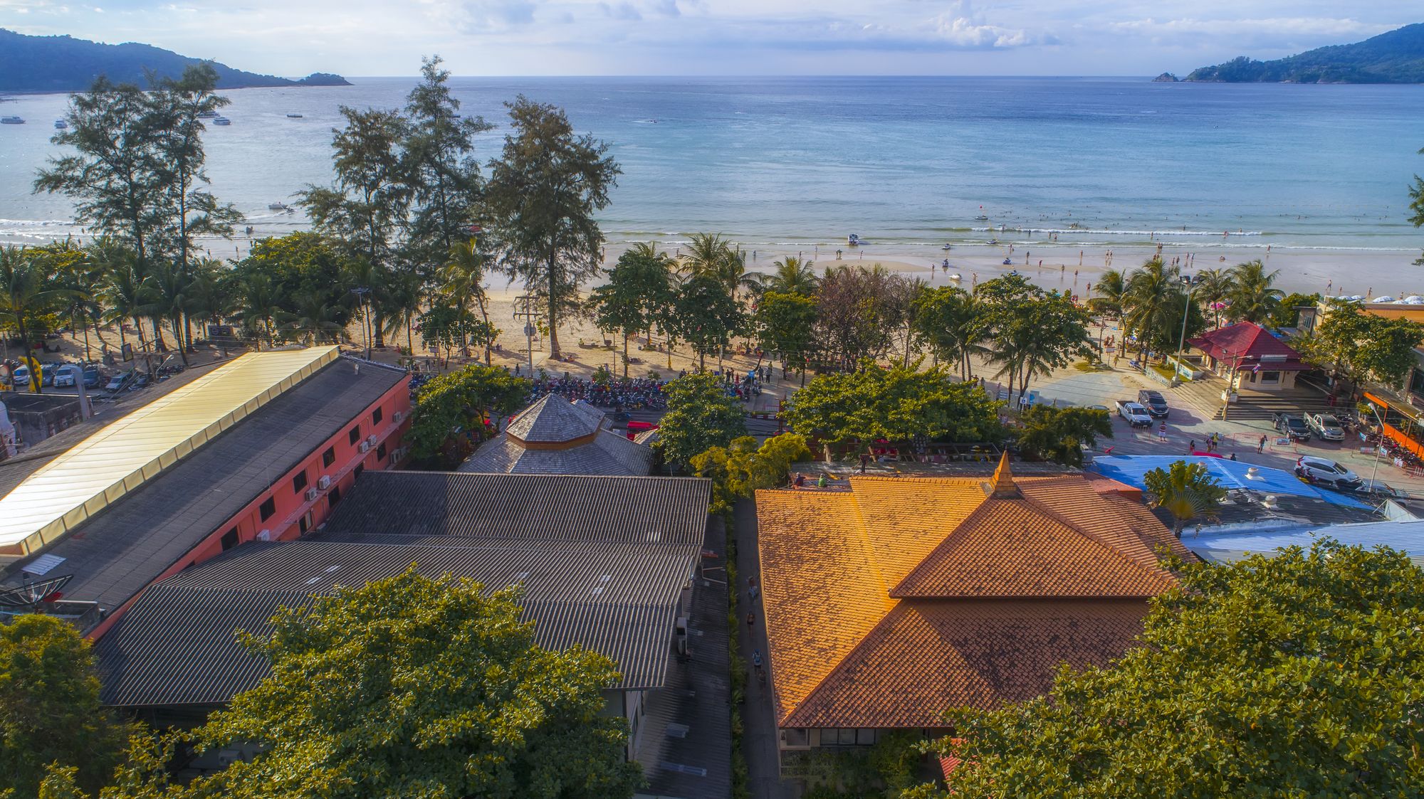 Tropica Bungalows