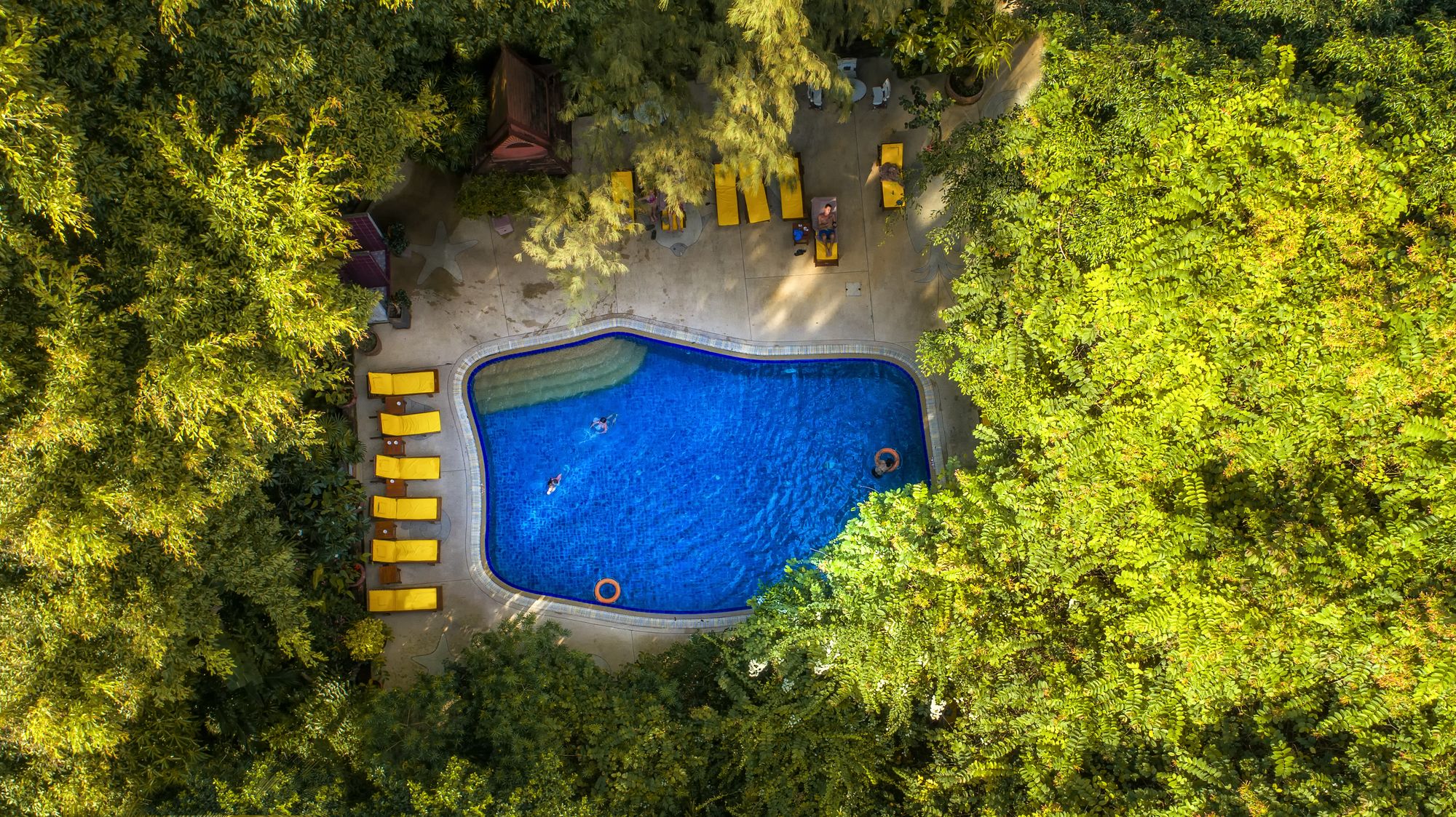Tropica Bungalows